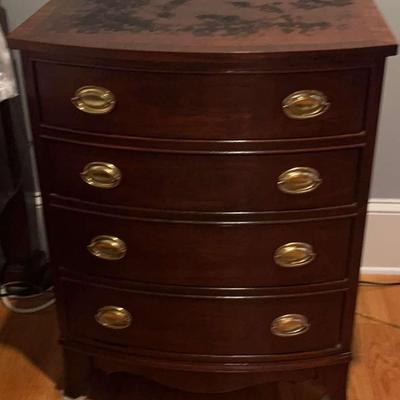 Classic Thomasville Bow Front Nightstand With Brass Pulls (#1)