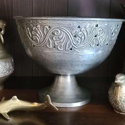 Brass And Metal Decor Collection – Third Floor