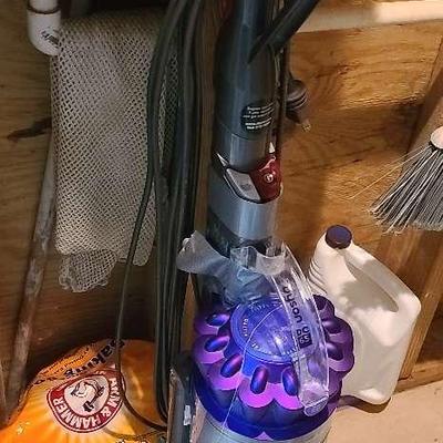 Dyson DC65 Animal Plus Upright Vacuum – Powers On!