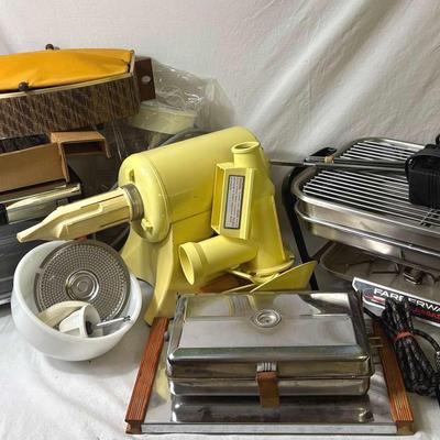 Vintage Kitchen 