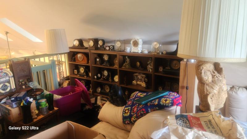 Sale Photo Thumbnail #352