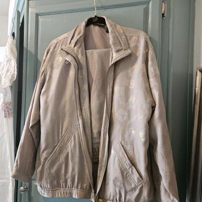 Sale Photo Thumbnail #278
