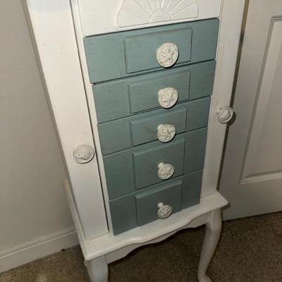 Sale Photo Thumbnail #31