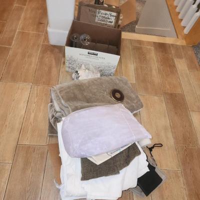 Sale Photo Thumbnail #79