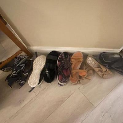 Sale Photo Thumbnail #74