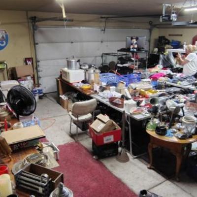 Estate sale photo