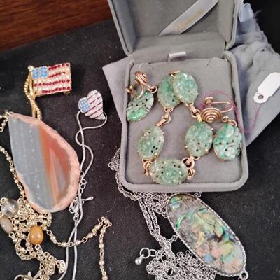 Sale Photo Thumbnail #239