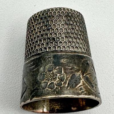 Sterling Silver Size 10 Etched Flower Thimble