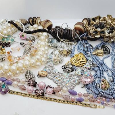 Beautiful Craft Repair and TLC Lot - Fun Pieces