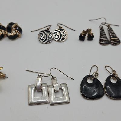 Work To Weekend Costume Earring Lot Black And Silver