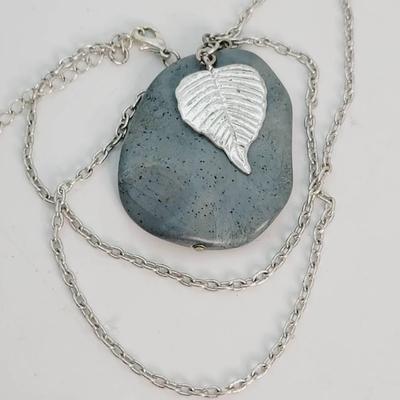 Silver Tone Leaf and Stone Necklace Boho Nature