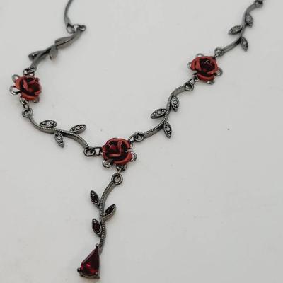 Claire's Dark Rose Rhinestone and Anodized Metal Necklace Vintage 