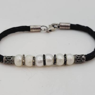 Pearl Leather and Sterling Boho Bracelet 