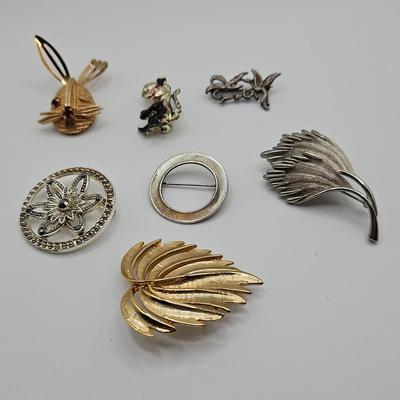 Brooch And Pin Collection Most Vintage Some Signed 