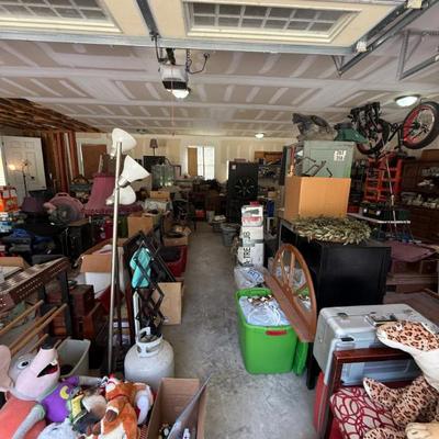Estate sale photo