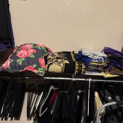 Sale Photo Thumbnail #132
