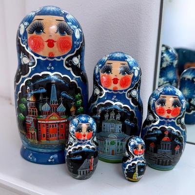 Russian nesting dolls