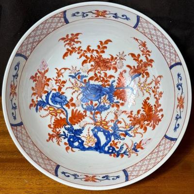 Japanese porcelain ware bowl