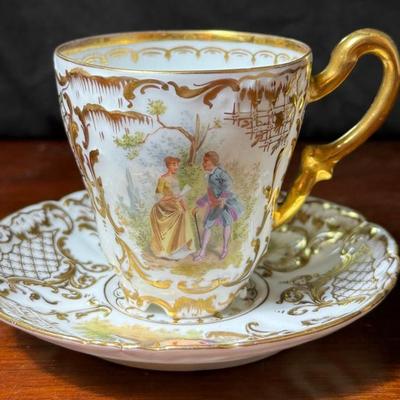 Antique dresden teacup1
