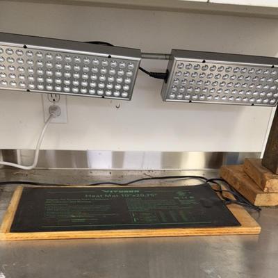 Vivosun heat mat and lamps