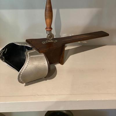 Sale Photo Thumbnail #75: Antique Keystone Monarch Stereoscope Viewer