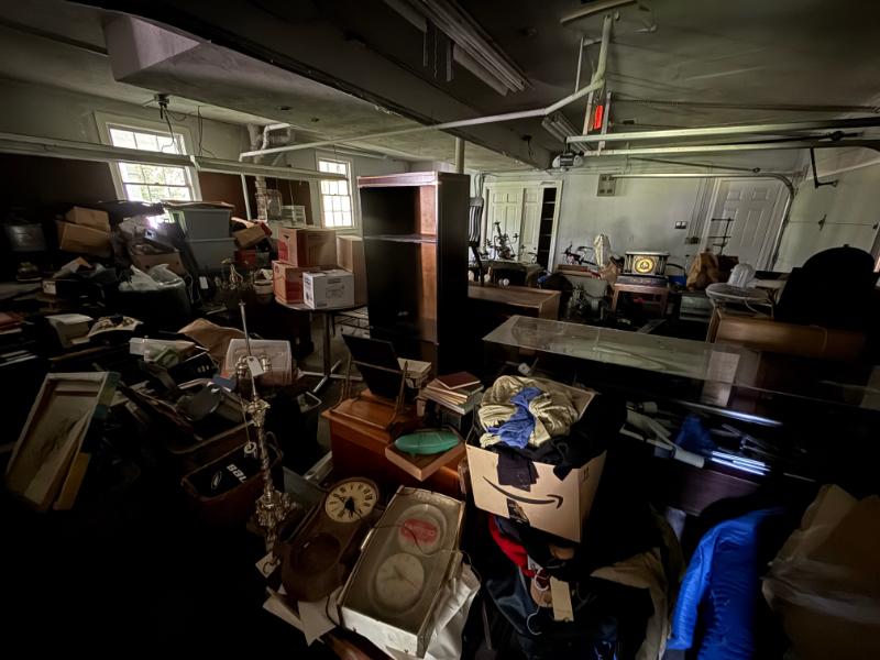 Sale Photo Thumbnail #37