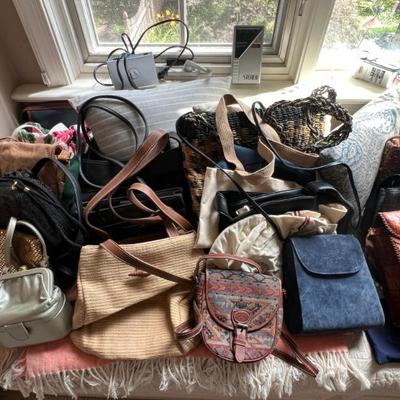 Sale Photo Thumbnail #204
