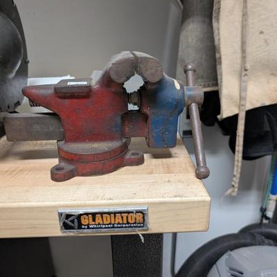 Sale Photo Thumbnail #44