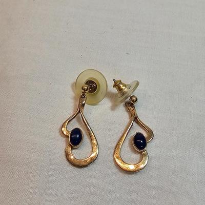 14k Gold Earrings...