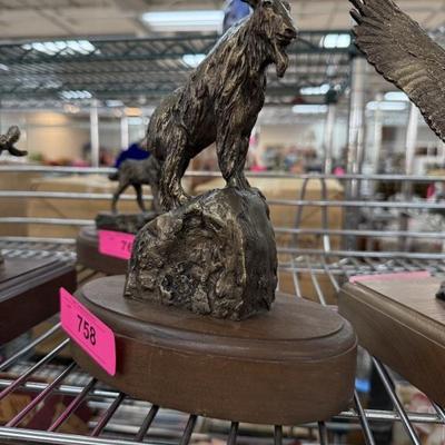 Sale Photo Thumbnail #318
