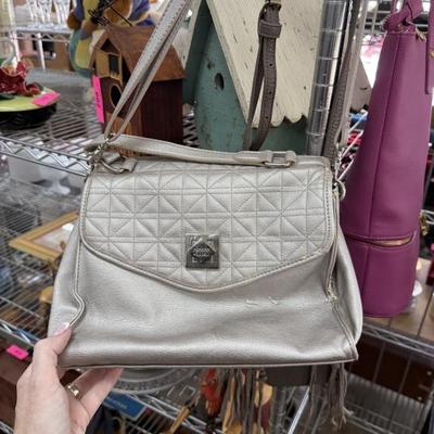 Sale Photo Thumbnail #176