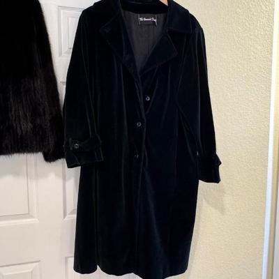 Sale Photo Thumbnail #515
