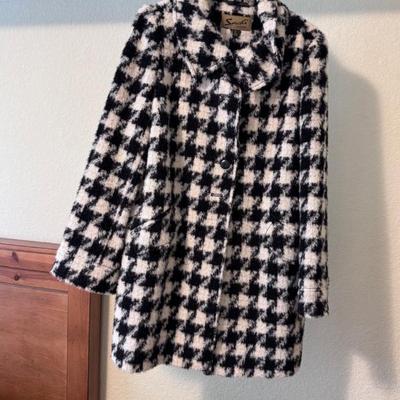 Sale Photo Thumbnail #475
