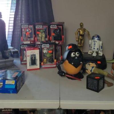Sale Photo Thumbnail #126: Star Wars Toys and Collectables 