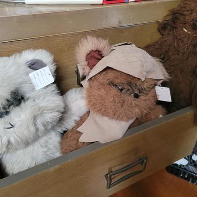 Sale Photo Thumbnail #121: Star Wars Plush 