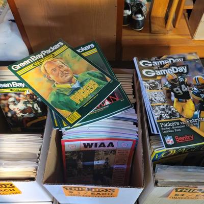 Sale Photo Thumbnail #197: Vintage to Modern Sports Mags