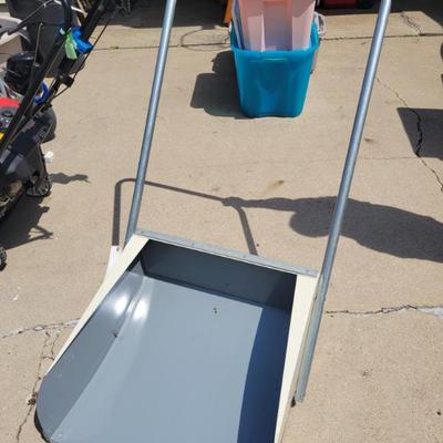 Sale Photo Thumbnail #212: Yooper Scooper 
