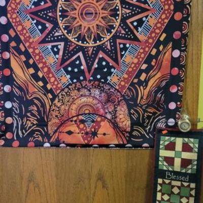 Sale Photo Thumbnail #24: Tapestries 