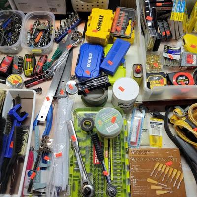 Sale Photo Thumbnail #185: MORE TOOLS