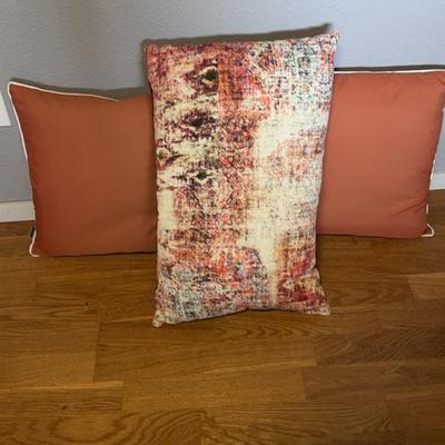 Throw Pillows x3