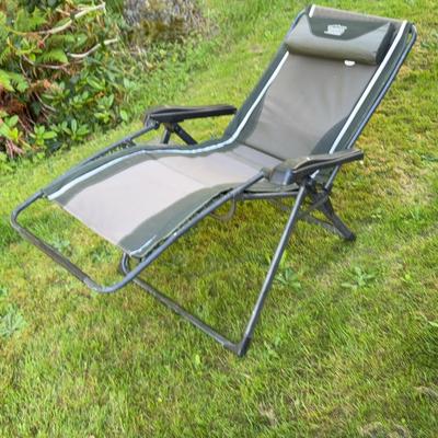 Lawn Lounger Adjustable Chair 