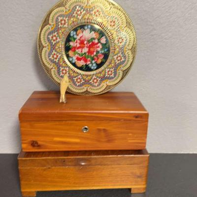 Bakelite Hand Pin/Wood Boxes /Vintage Tin