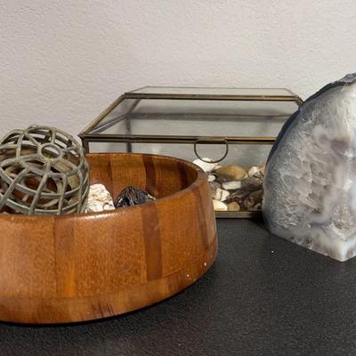 Agate Geode & Other Rocks, Shells