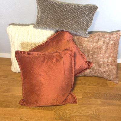 Decor Pillows X6