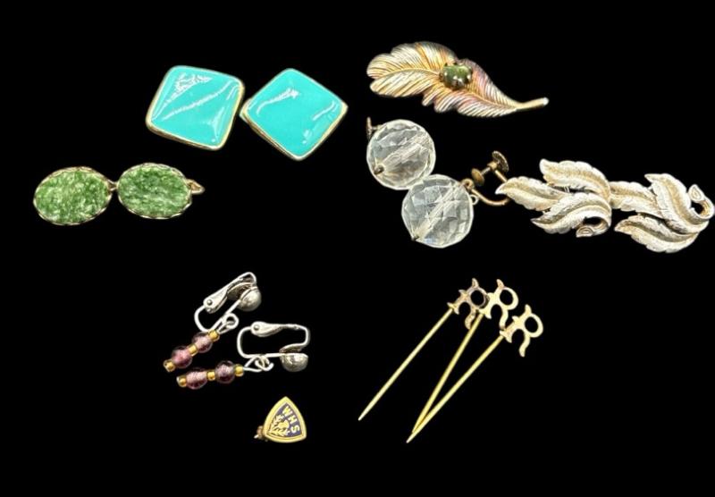 Sale Photo Thumbnail #13