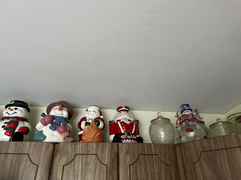 Sale Photo Thumbnail #2