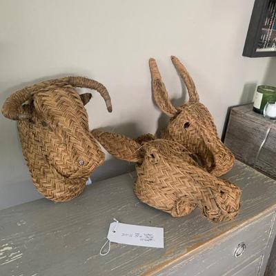 Sale Photo Thumbnail #106: $28 each Rattan woven heads, steer, mule, bull 10"-12"