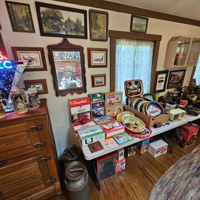 Estate sale photo