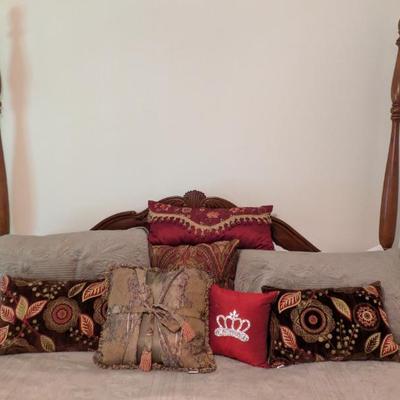 Sale Photo Thumbnail #250