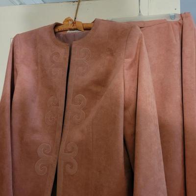 Sale Photo Thumbnail #103